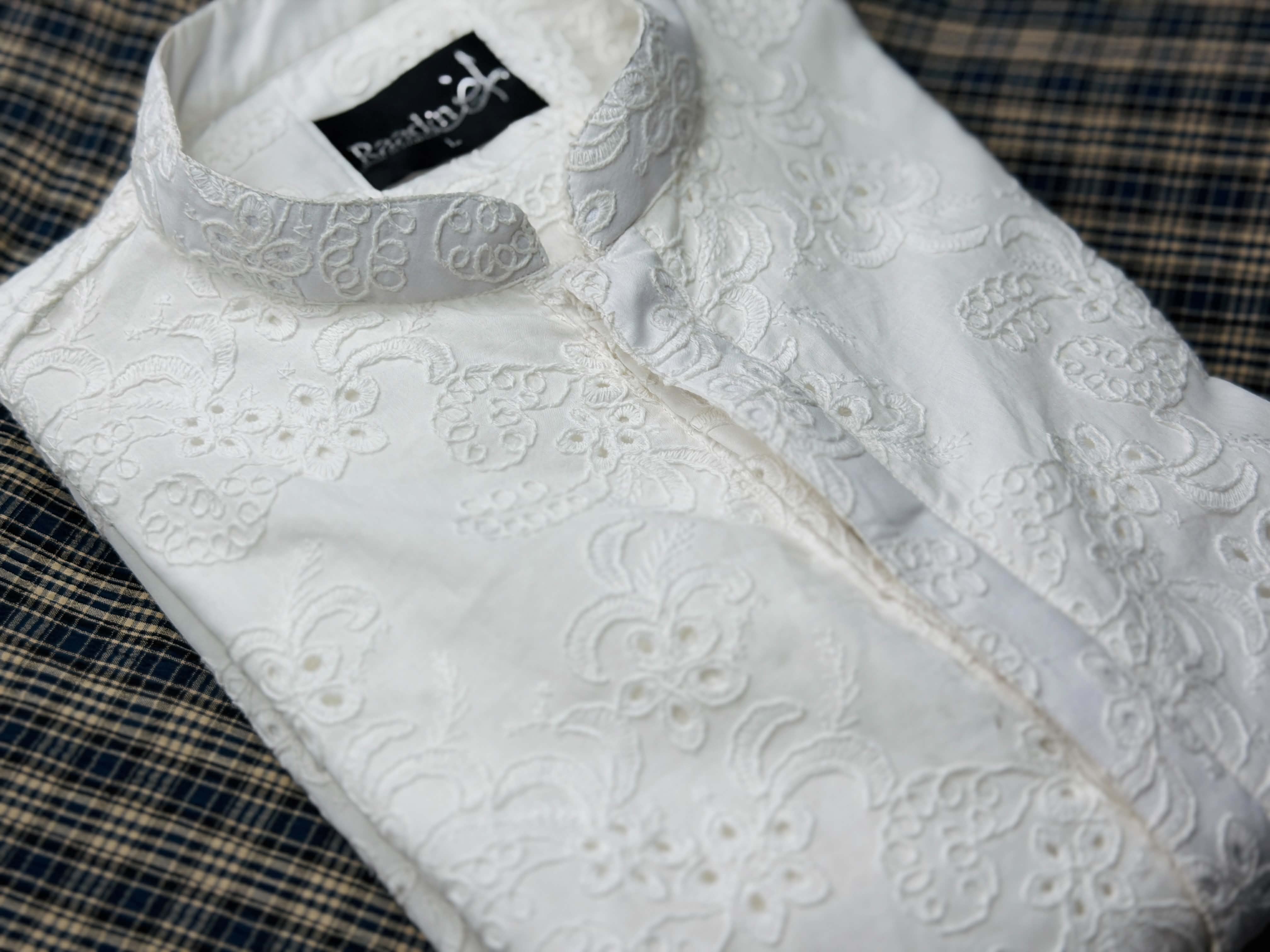 White Chikenkari
